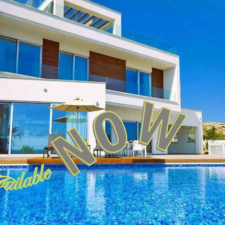 Beachfront Luxury Villa Idania ไอยานาปา ภายนอก รูปภาพ