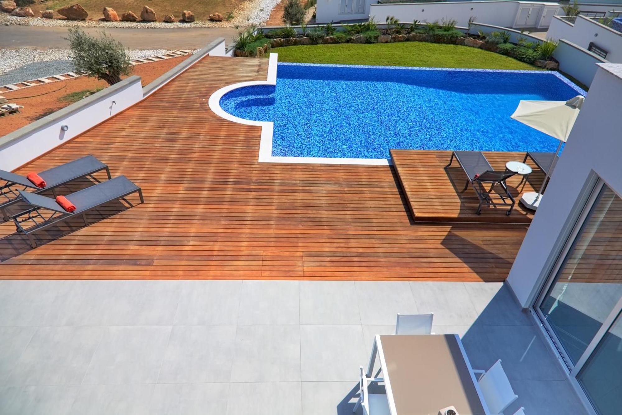 Beachfront Luxury Villa Idania ไอยานาปา ภายนอก รูปภาพ