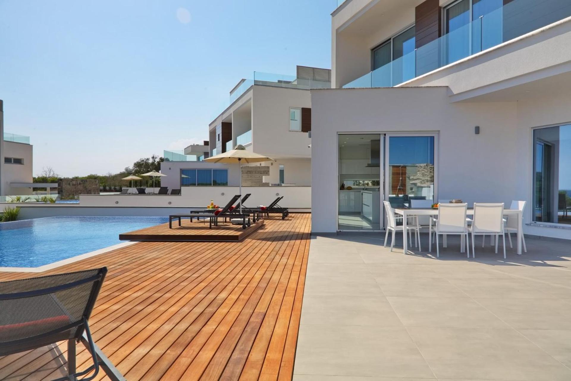 Beachfront Luxury Villa Idania ไอยานาปา ภายนอก รูปภาพ
