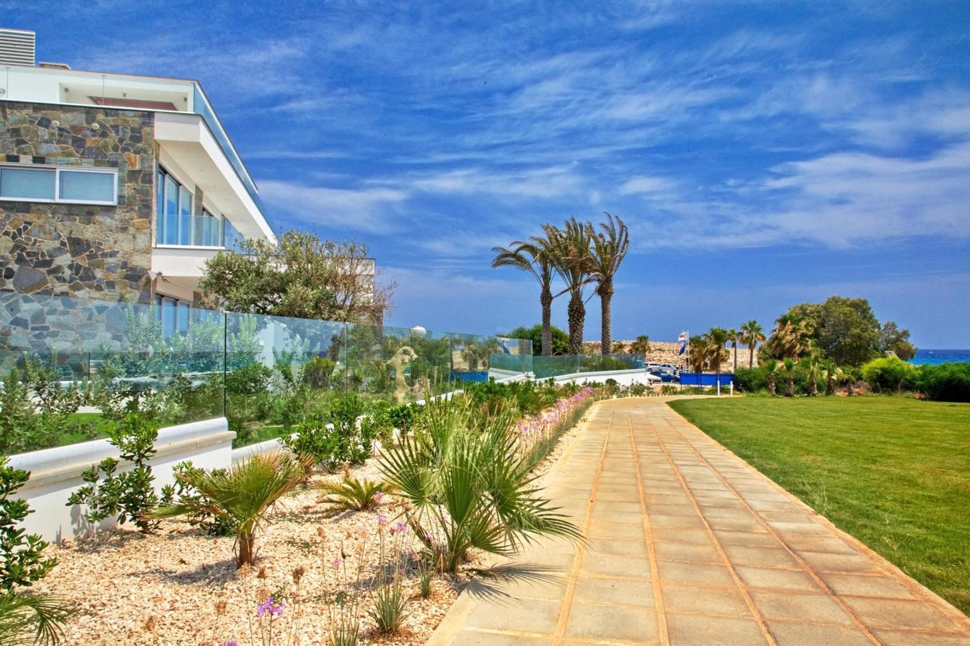 Beachfront Luxury Villa Idania ไอยานาปา ภายนอก รูปภาพ