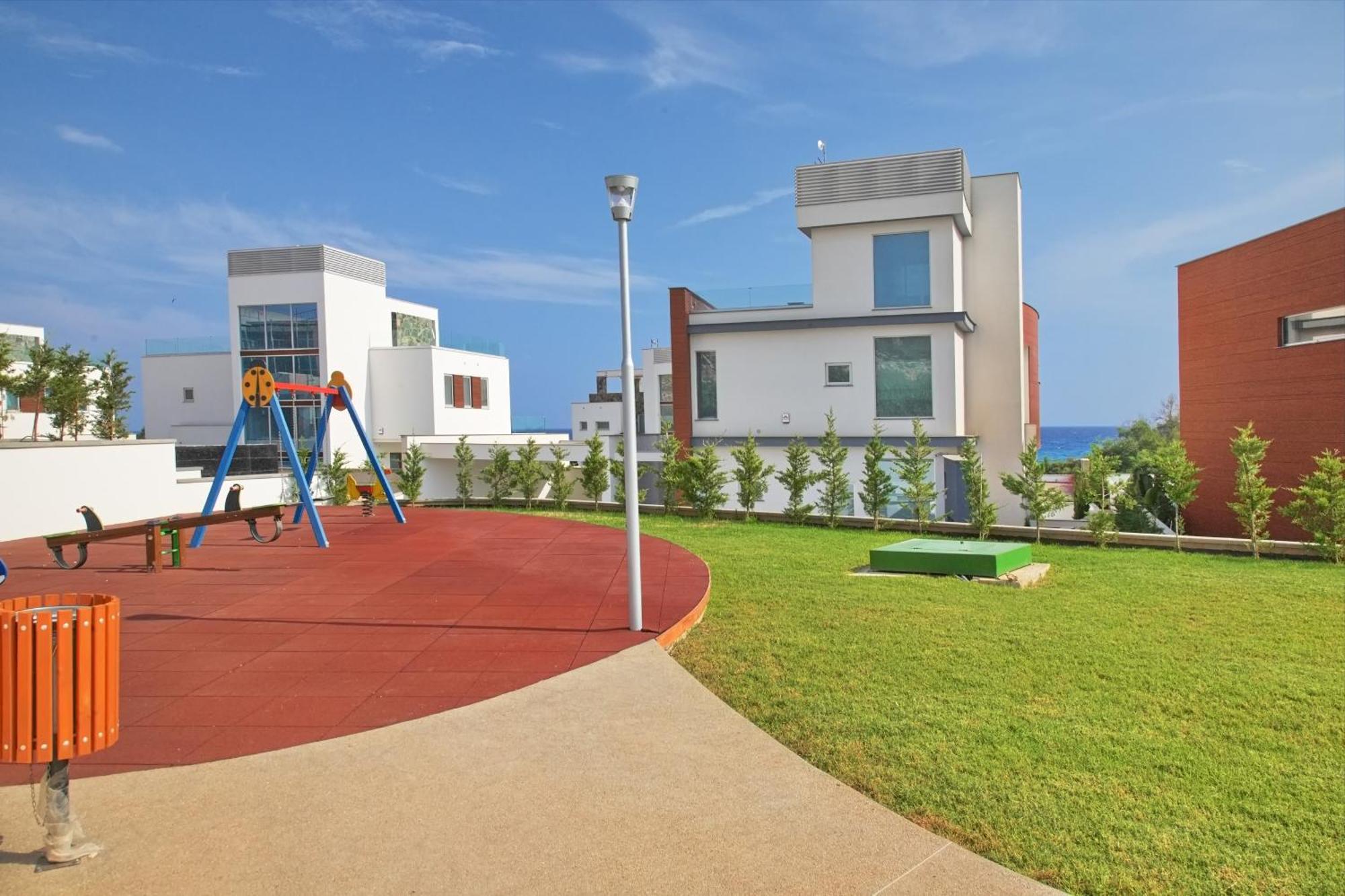 Beachfront Luxury Villa Idania ไอยานาปา ภายนอก รูปภาพ