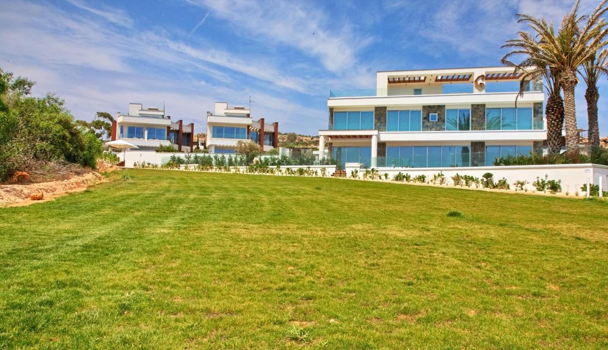 Beachfront Luxury Villa Idania ไอยานาปา ภายนอก รูปภาพ