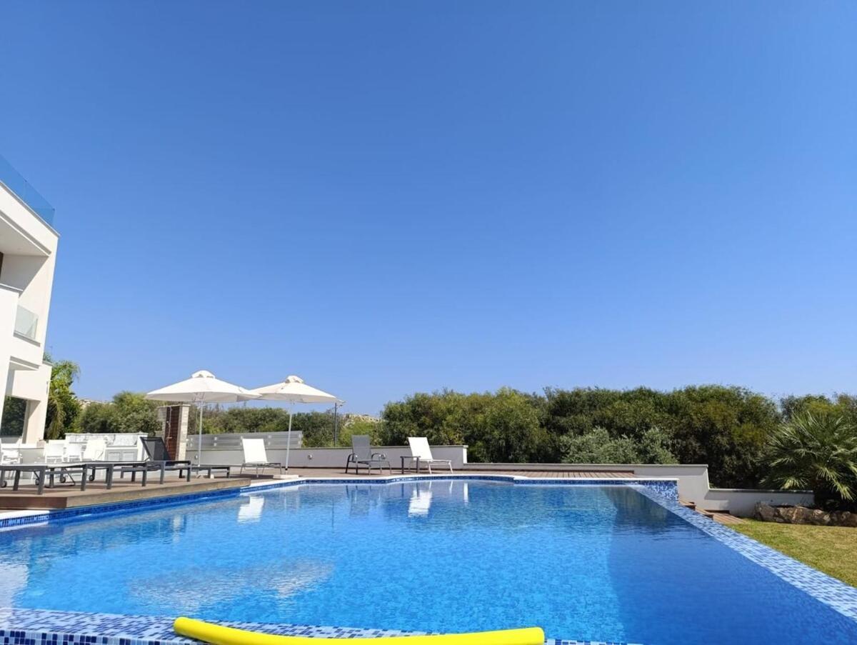 Beachfront Luxury Villa Idania ไอยานาปา ภายนอก รูปภาพ